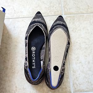 Rothy's Golden Shimmer Points 9